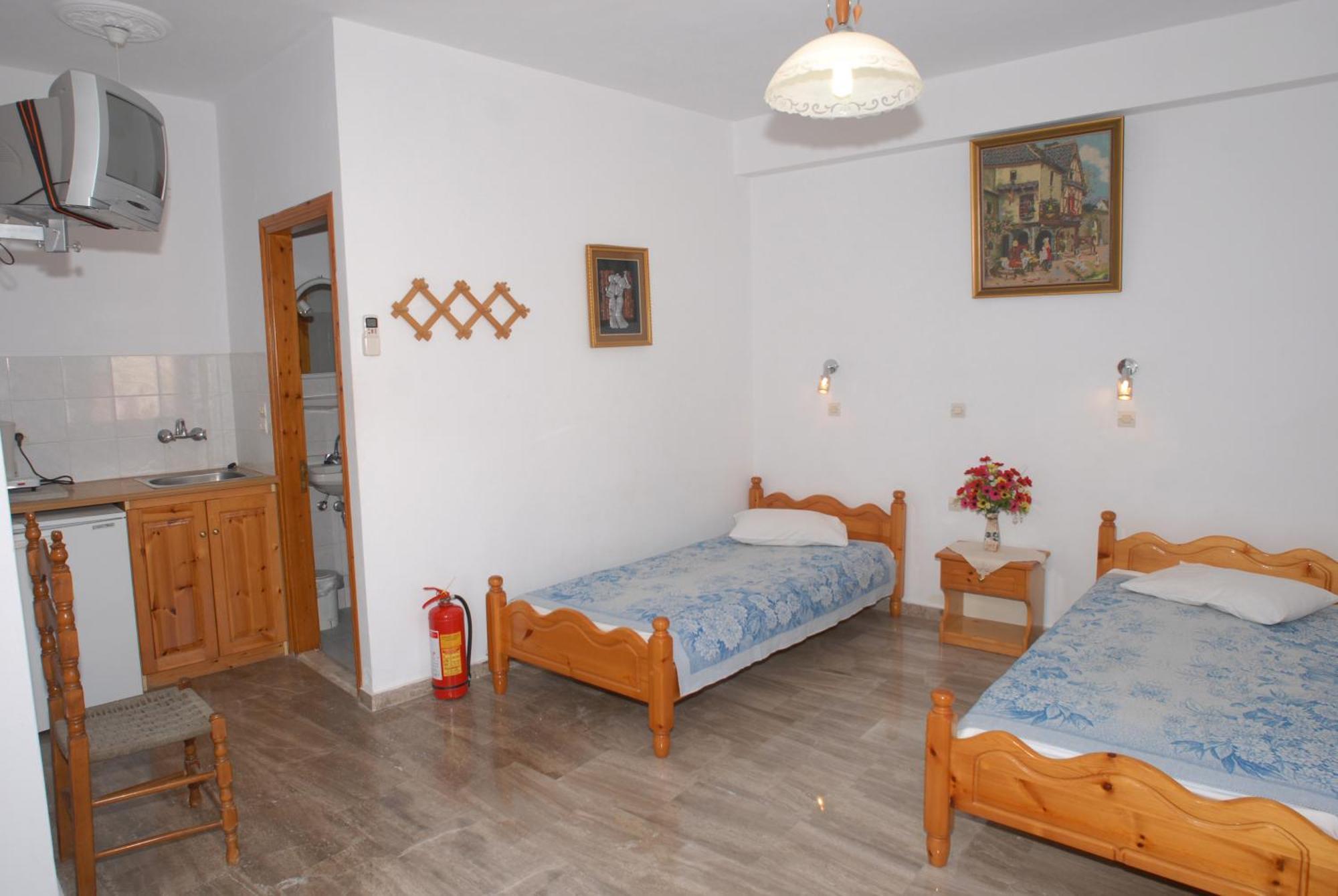 Mpaliaka Myrsini Apartman Míthimna Szoba fotó