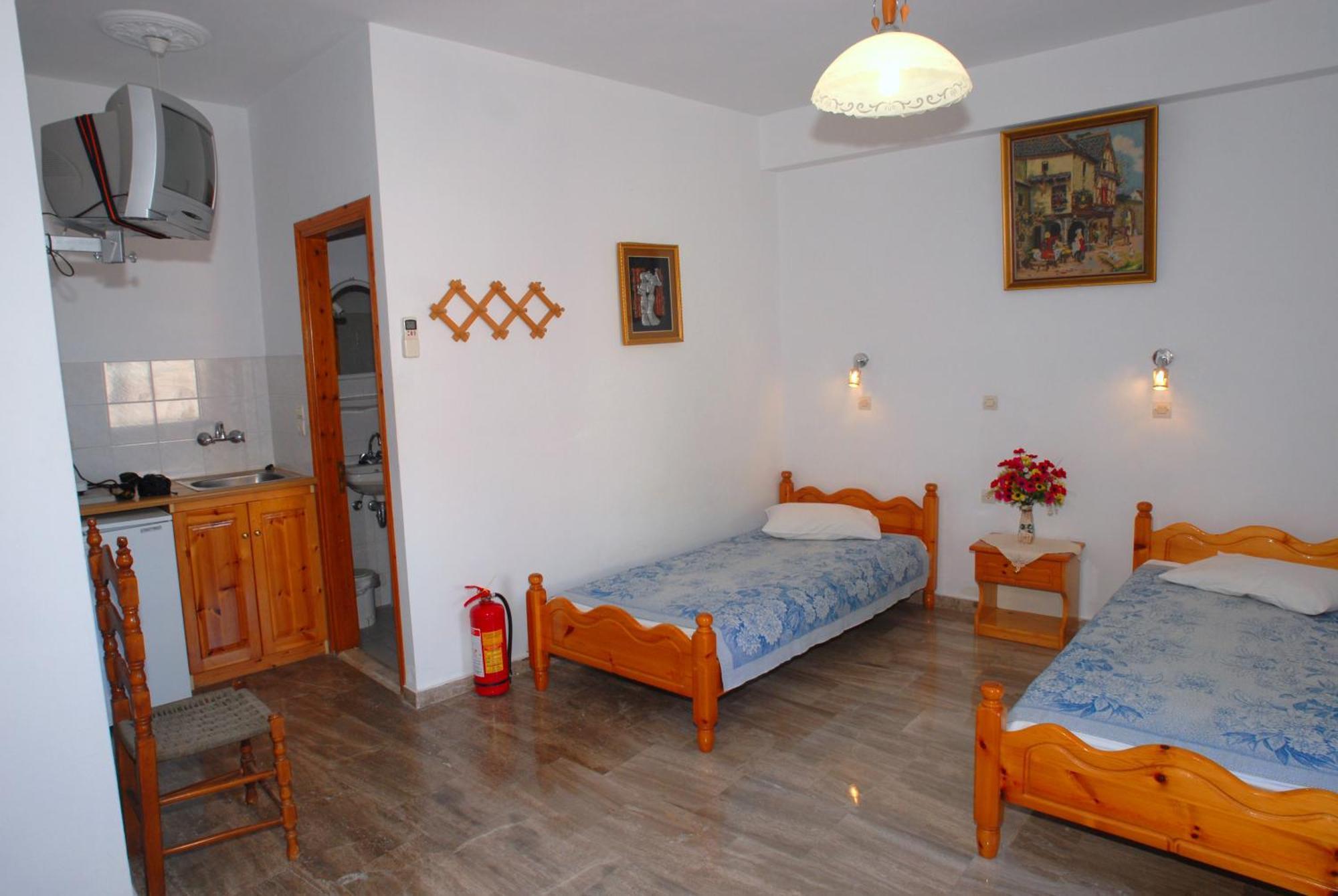 Mpaliaka Myrsini Apartman Míthimna Szoba fotó