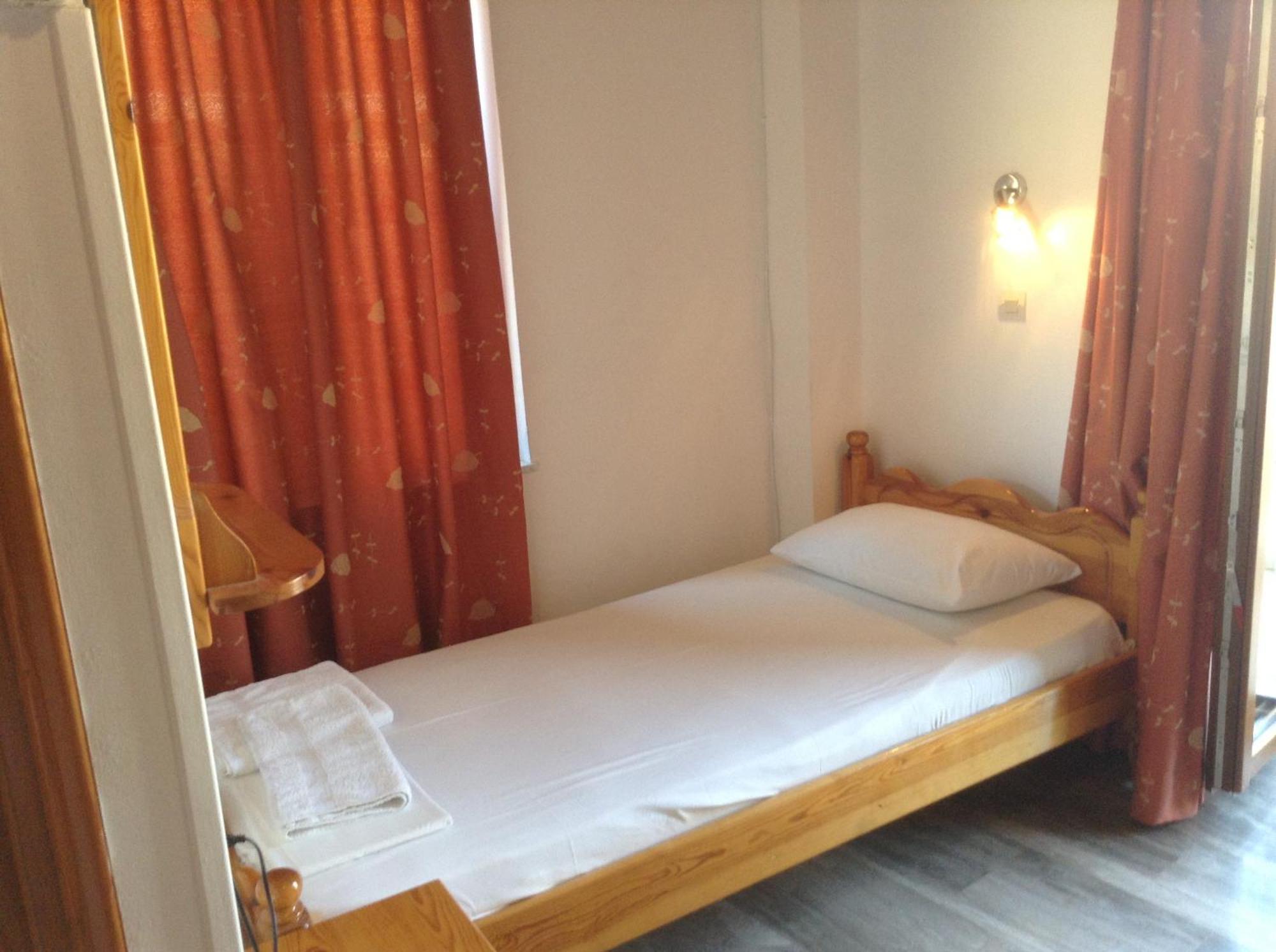 Mpaliaka Myrsini Apartman Míthimna Szoba fotó
